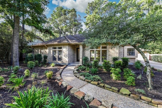 10 Silent Brook Pl in Spring, TX - Building Photo - Building Photo