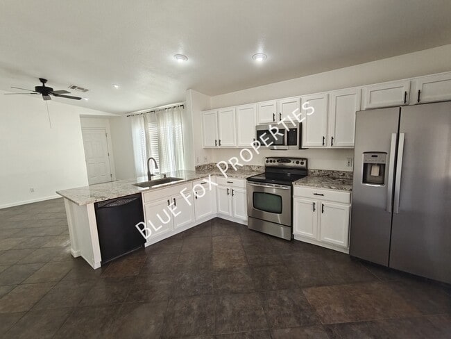 2289 W Enchantment Pl in Tucson, AZ - Building Photo - Building Photo