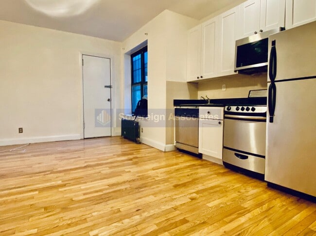 63 Hamilton Terrace, Unit 27