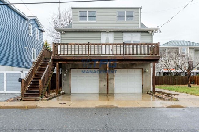 property at 32 Barberie Ave