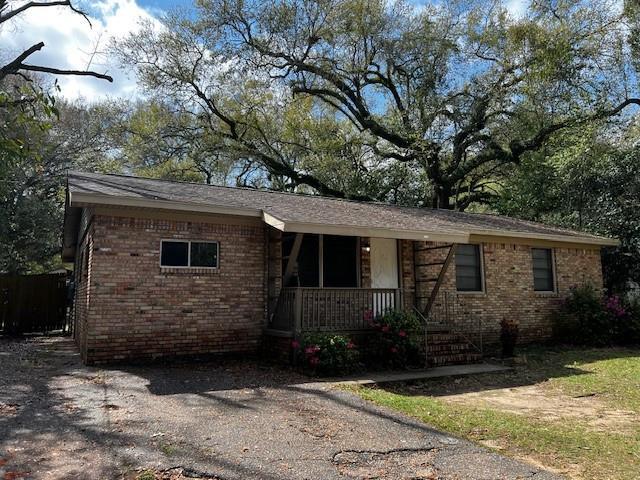 5323 Forest Park Dr in Mobile, AL - Building Photo
