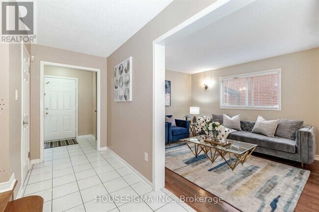 10 Palmolive St in Brampton, ON - Building Photo - Building Photo