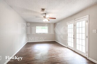 5210 Greylog Dr in Houston, TX - Building Photo - Building Photo