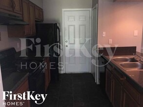 5944 Bishop Dale Dr in Memphis, TN - Building Photo - Building Photo