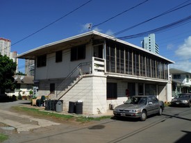 2609 Maunawai Pl Apartments