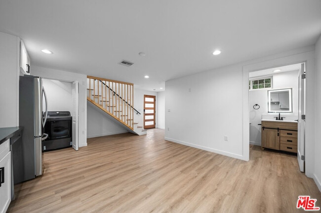 1535-1534 N Kingsley Dr in Los Angeles, CA - Building Photo - Building Photo