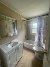 46 Napoli Dr in Wyandanch, NY - Building Photo - Building Photo