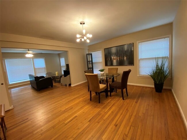 property at 2007 Sheridan St