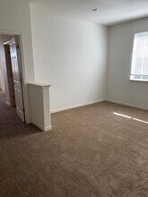 606 Falling Star Dr in Martinez, CA - Building Photo - Building Photo