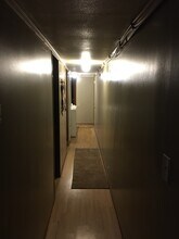 35500 Holloway Rd in Flushing, OH - Foto de edificio - Building Photo