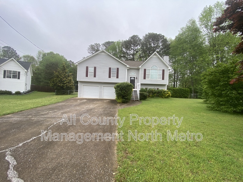 50 Blackwood Dr in Dallas, GA - Building Photo