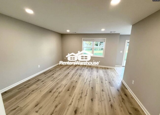 7101 W 69th St in Overland Park, KS - Building Photo - Building Photo