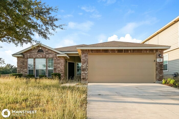 109 Golden Wren in San Antonio, TX - Building Photo