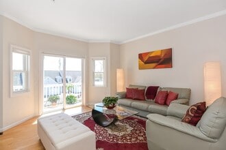 109 Salem St in Revere, MA - Building Photo - Building Photo