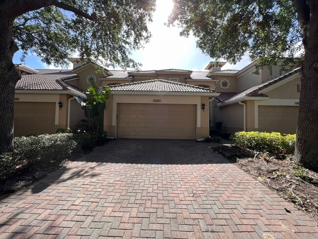 property at 6278 Miramonte Dr