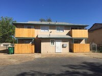 Building Photo - 1693 Manter Dr Apartments in Anderson, California