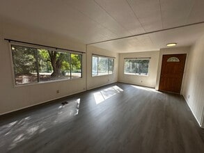 6781 Hubbard Creek Rd in Umpqua, OR - Building Photo - Building Photo
