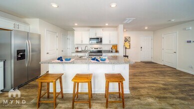 5510 Jesse Harper Dr in Charlotte, NC - Building Photo - Building Photo