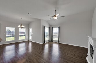 243 Racetrack Ln in Montgomery, TX - Building Photo - Building Photo