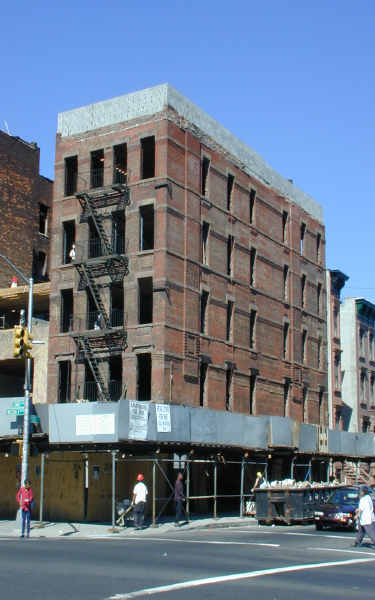 423 Lenox Ave in New York, NY - Foto de edificio - Building Photo