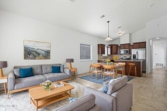 14373 Tobe Davis Dr in Horizon City, TX - Building Photo - Building Photo