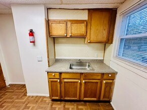 9151 Mettetal St-Unit -9153 Mettetal in Detroit, MI - Building Photo - Building Photo