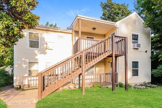 1339 S 28th St in Louisville, KY - Foto de edificio - Building Photo