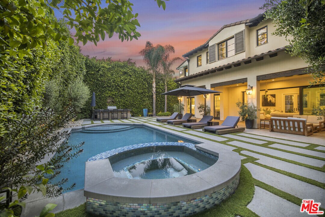 439 S Spalding Dr in Beverly Hills, CA - Building Photo