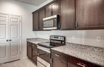 18091 N Presley Ln in Maricopa, AZ - Building Photo - Building Photo