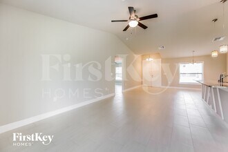 845 Chezy St E in Lehigh Acres, FL - Building Photo - Building Photo