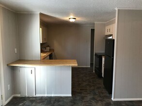3721 Walker Rd in Maiden, NC - Building Photo - Building Photo