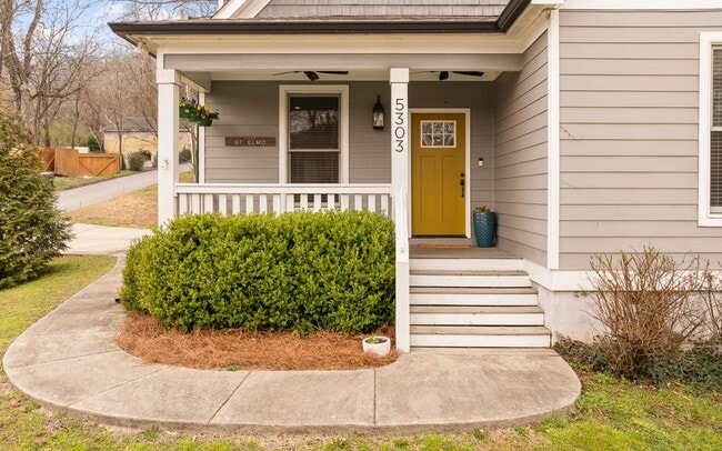 5303 Saint Elmo Ave in Chattanooga, TN - Building Photo - Building Photo