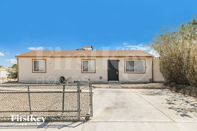 property at 5483 Waltham Ln