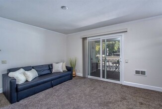 8644 Via Mallorca in San Diego, CA - Building Photo - Building Photo