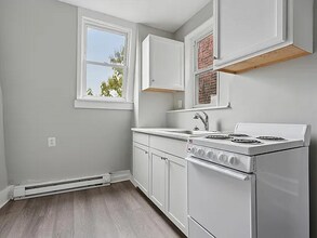 2542 N 33rd St in Philadelphia, PA - Building Photo - Building Photo