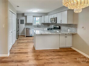 406 Riverview Dr in Savannah, GA - Building Photo - Building Photo