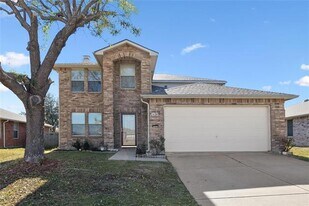 1628 Fieldstone Dr in Little Elm, TX - Building Photo