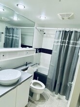 939 Expo Blvd, Unit The Max 2 in Vancouver, BC - Building Photo - Building Photo