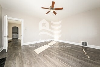 303 Shady Ave in Charleroi, PA - Foto de edificio - Building Photo