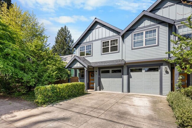 property at 25 NE Lombard St
