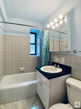BEEKMAN PLACE, Unit 5E in New York, NY - Building Photo - Building Photo