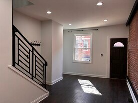 2313 E Harold St in Philadelphia, PA - Building Photo