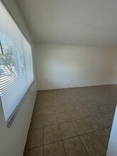 6100 Dr Martin Luther King Jr St N, Unit #3 in St. Petersburg, FL - Building Photo - Building Photo