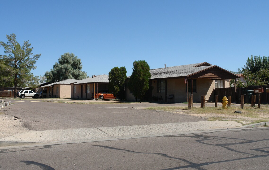 15825 N 25th St in Phoenix, AZ - Building Photo