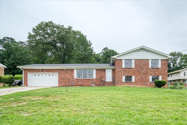 property at 4505 Locksley Ln