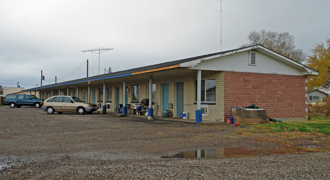 1751 N Oregon St in Ontario, OR - Building Photo - Building Photo