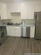 65 Nightingale St in Boston, MA - Building Photo - Building Photo