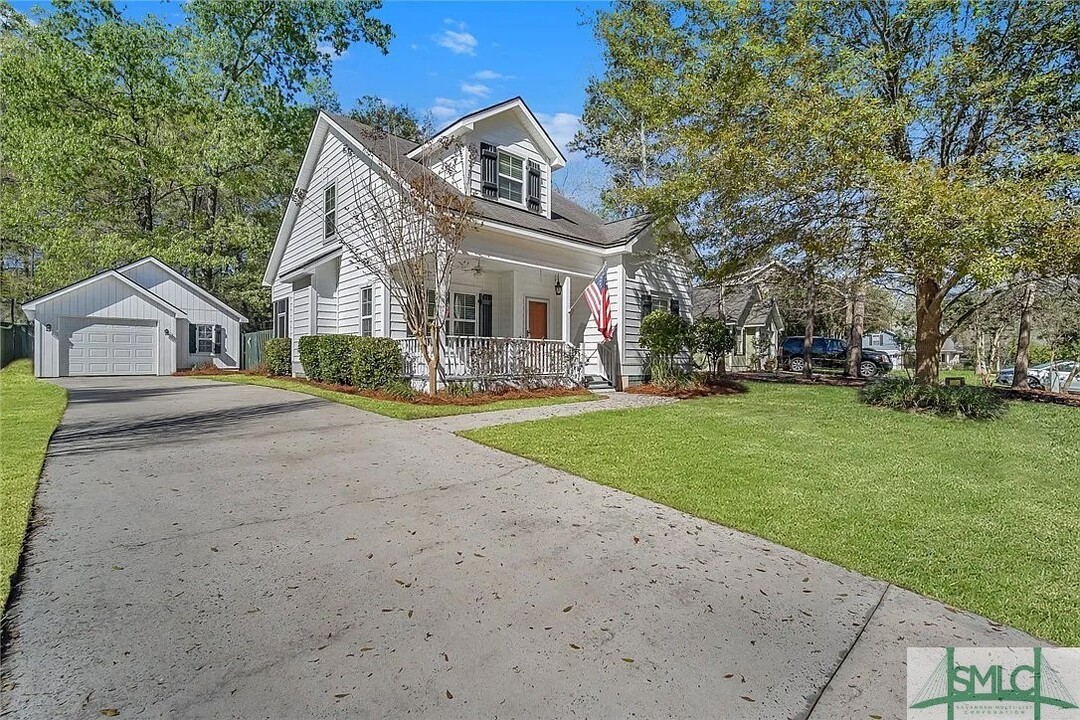 30 Tupelo Trail in Richmond Hill, GA - Foto de edificio
