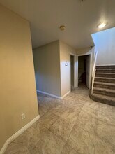 1718 Tecalote Dr, Unit 10 in Fallbrook, CA - Foto de edificio - Building Photo