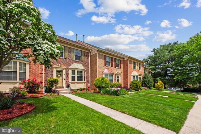 97 English Run Cir in Sparks Glencoe, MD - Foto de edificio - Building Photo